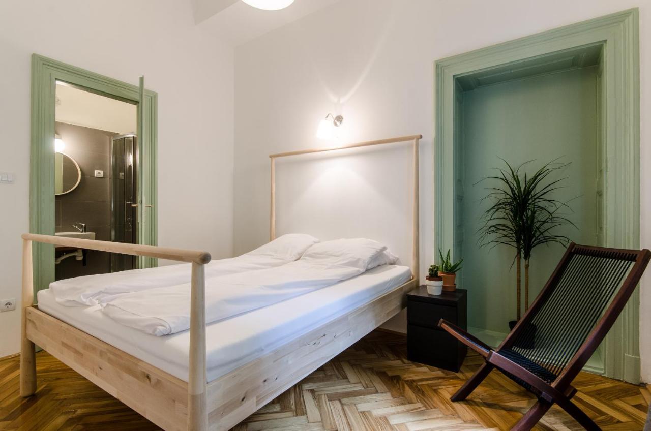 B63 2 Bedroom Apartment In Heart Of City Budapest Exteriör bild